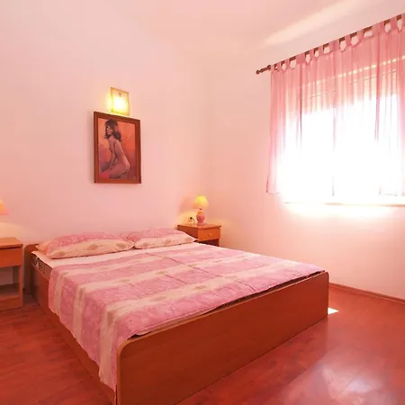 Fuer 4 Personen Ca 45 Qm In Valbandon, Istrien Istrische Riviera Apartment Valbandon
