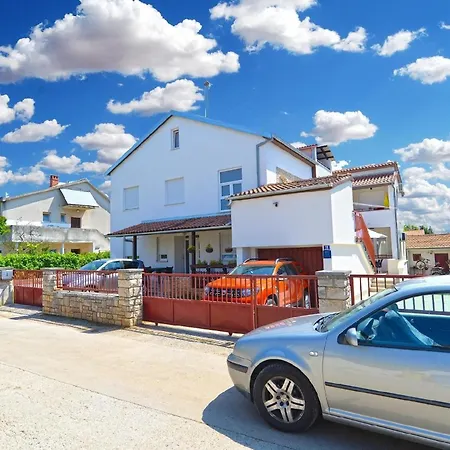 Fuer 4 Personen Ca 45 Qm In Valbandon, Istrien Istrische Riviera *